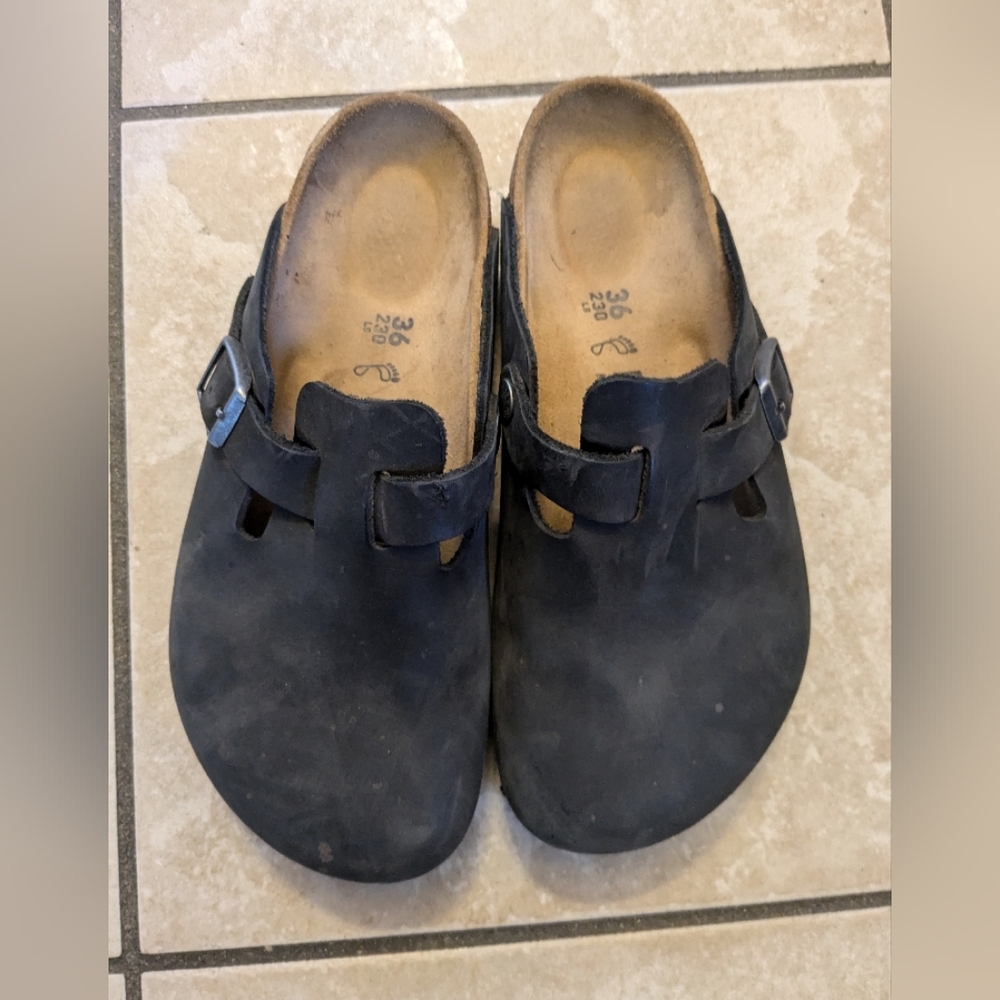 Birkenstock Boston Black Women's Clogs Size 36